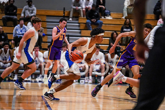 232_EPISCOPAL_BB_GAME-(BCC)