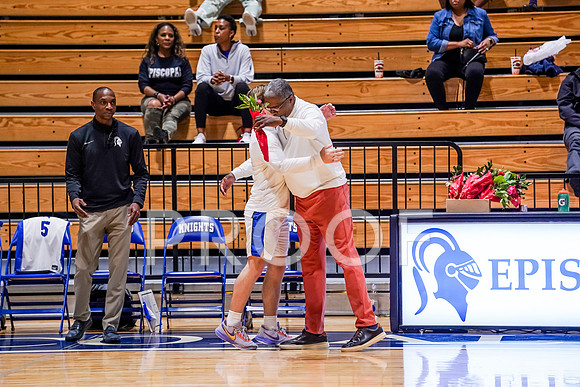 027_EPISCOPAL_BB_SENIORS-(BCC)