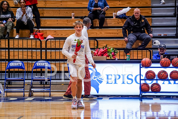 029_EPISCOPAL_BB_SENIORS-(BCC)