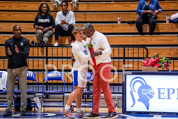 028_EPISCOPAL_BB_SENIORS-(BCC)
