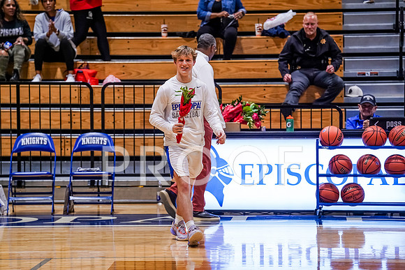 030_EPISCOPAL_BB_SENIORS-(BCC)