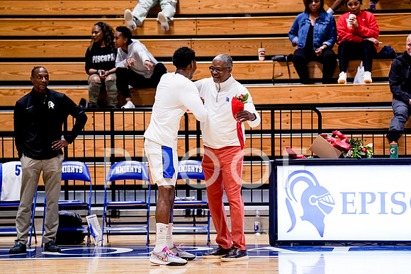056_EPISCOPAL_BB_SENIORS-(BCC)