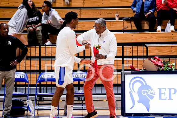 057_EPISCOPAL_BB_SENIORS-(BCC)