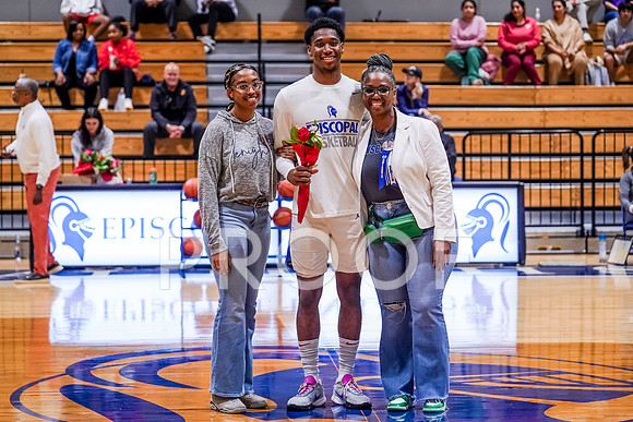 069_EPISCOPAL_BB_SENIORS-(BCC)
