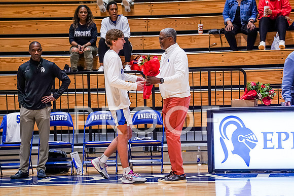 071_EPISCOPAL_BB_SENIORS-(BCC)