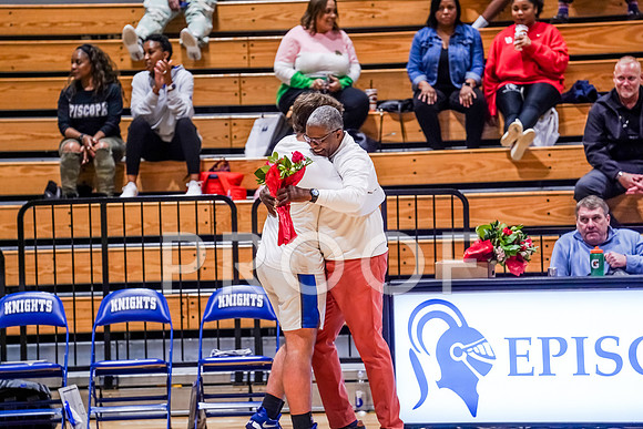 079_EPISCOPAL_BB_SENIORS-(BCC)