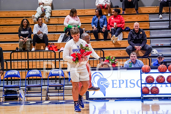085_EPISCOPAL_BB_SENIORS-(BCC)