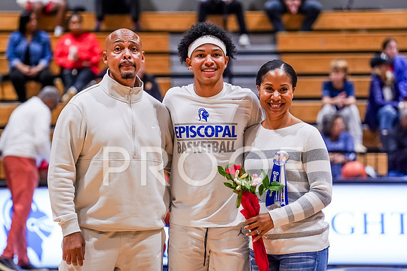 099_EPISCOPAL_BB_SENIORS-(BCC)