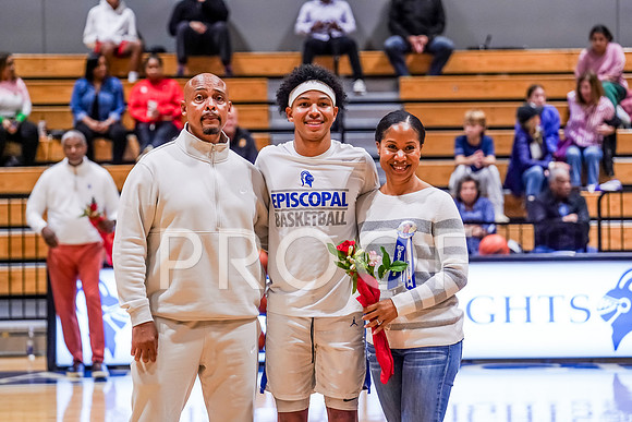 100_EPISCOPAL_BB_SENIORS-(BCC)