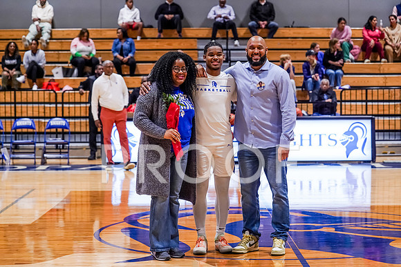 115_EPISCOPAL_BB_SENIORS-(BCC)