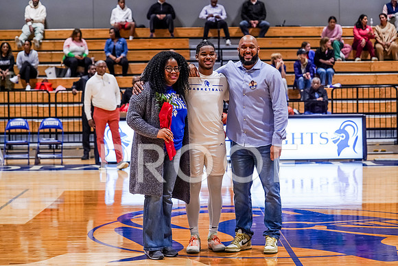 116_EPISCOPAL_BB_SENIORS-(BCC)