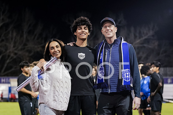 020_EHS_SOCCER_SENIORS-(BCC)