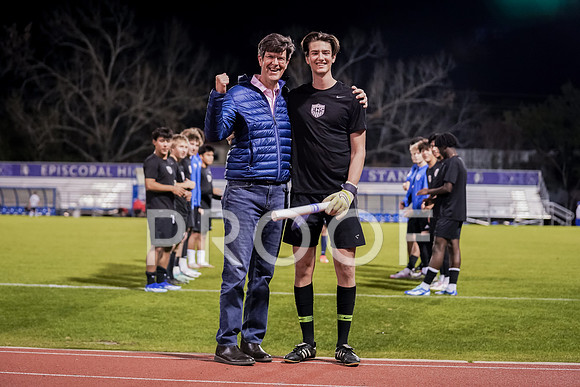 051_EHS_SOCCER_SENIORS-(BCC)