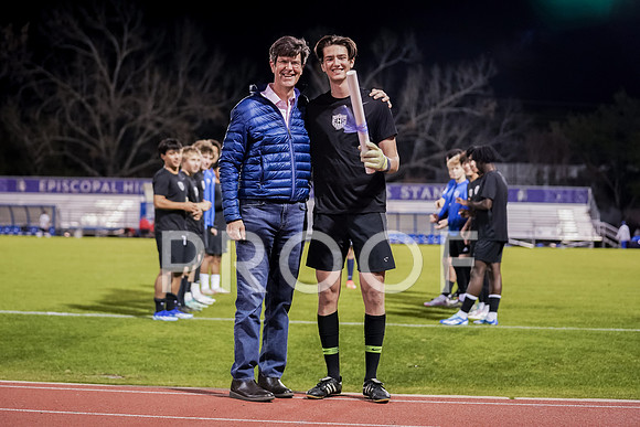 052_EHS_SOCCER_SENIORS-(BCC)