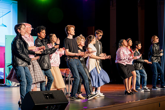 231-GREASE_BISH-(COLLIER)