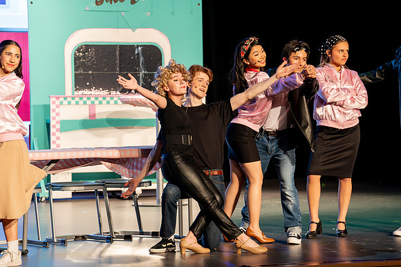 226-GREASE_BISH-(COLLIER)