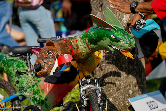 12_HOUSTON_ART_BIKE_PARADE_220521-(BCC)