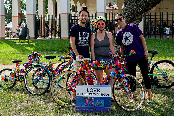 01_HOUSTON_ART_BIKE_PARADE_220521-(BCC)