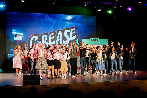 244-GREASE_BISH-(COLLIER)