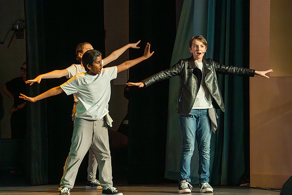 091-GREASE_BISH-(COLLIER)