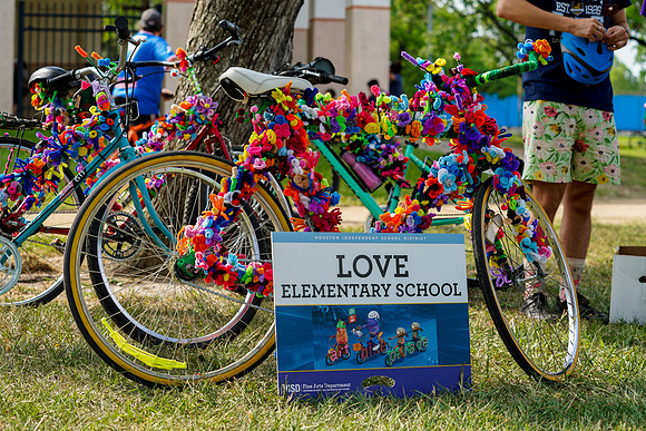 06_HOUSTON_ART_BIKE_PARADE_220521-(BCC)